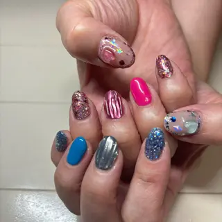 ネイル RE💟N.NAIL ラテン系お姉さんのネイルデザイン