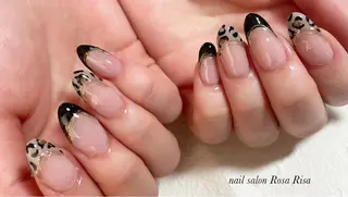 セミロング ネイル ネイルスタジオ シェイクユアハンズのネイルデザイン