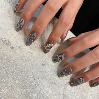 ネイル 黒沢 直子のネイルデザイン