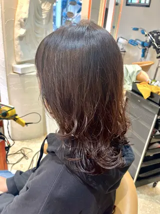 セミロング パーマ うしだ かおるのヘアスタイル