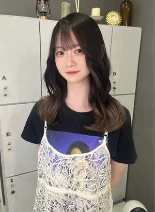 カラー LeDo / rinaのヘアスタイル