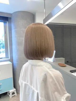 ショート カラー ハイトーン特化サロン 🍑momo🍑のヘアスタイル
