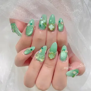 ネイル MoON...❤︎ MeGuのネイルデザイン