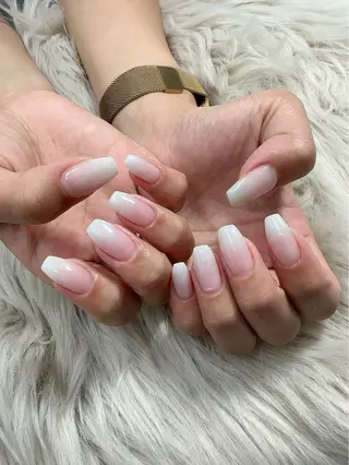 ネイル BeautySalo n REO 🐚✨のネイルデザイン