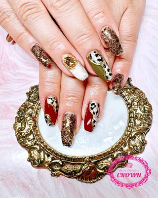 ネイル CROWN プライベートサロンのネイルデザイン