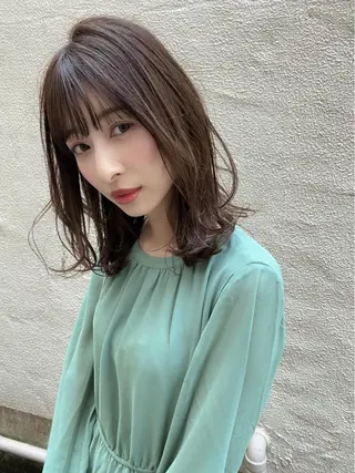 ミディアム APHRODITE マスダのヘアスタイル