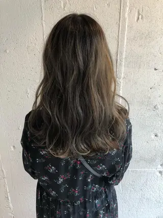 ロング フジサキ ケンのヘアスタイル
