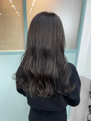 ロング カラー ヘアアレンジ 韓国ヘア🖤 YURINAのヘアスタイル