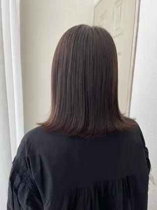 ミディアム カラー fio マナミのヘアスタイル