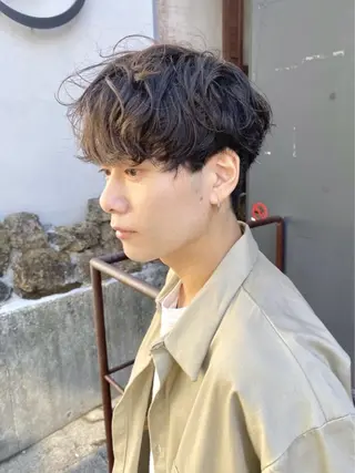 パーマ メンズ Luce横浜店所属・yuu 🪴 透明感 カラー/メンズパーマのヘアスタイル