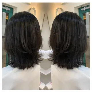 ミディアム カラー 村山 茉衣のヘアスタイル