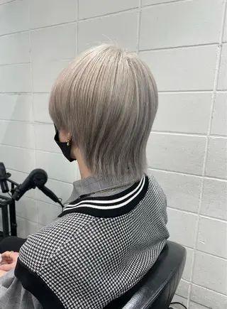 ショート カラー パーマ ヘアアレンジ メンズ キッズ ネイル マツエク・マツパ 艶ハイトーン/ヘア アレンジAYAKAのヘアスタイル