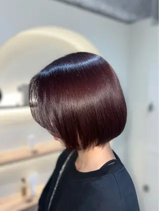 カラー Zina aimiのヘアスタイル