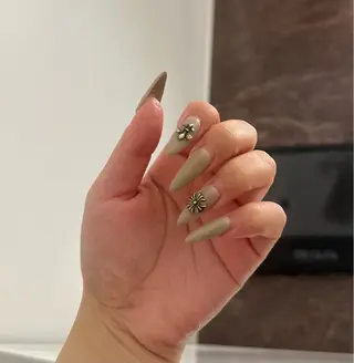 ネイル 辰川 みなみのネイルデザイン