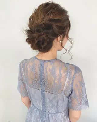 ミディアム ヘアアレンジ レイヤーカット🪄 耳ツボ🎀Ayumiのヘアスタイル