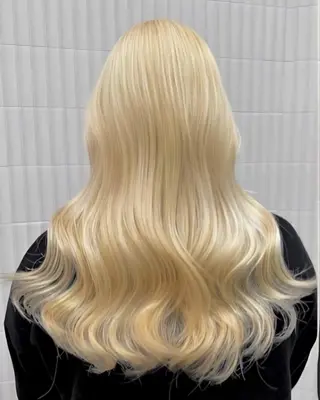 セミロング 🎀韓国スリムタッキ 羽エクステ🎀kiiのヘアスタイル