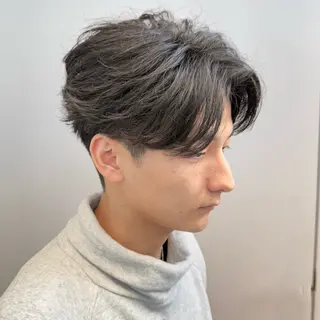 ショート パーマ est-r. Shionのヘアスタイル