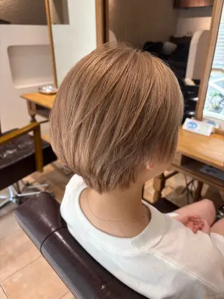 ショート カラー 🌈透明感カラー🌈 🌟吉田祐介🌟のヘアスタイル
