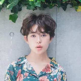 ショート パーマ カラー ショート、ボブ 白髪ぼかし高橋潤一のヘアスタイル