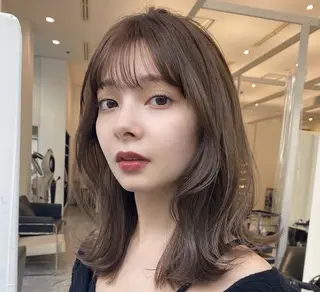 セミロング カラー 韓国/レイヤーカット 髪質改善特化のヘアスタイル