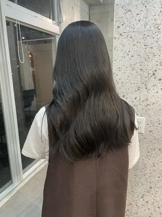 セミロング カラー lani hair salon所属・SHOTO ハイトー ン/デザインカラーのヘアスタイル