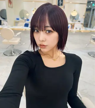 ショート カラー ワンホン×髪質改善 つのーか🩶🫧のヘアスタイル