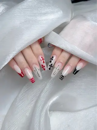 ネイル ENsalon akiのネイルデザイン