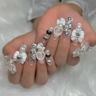 ネイル ALPHA. AKANEのネイルデザイン