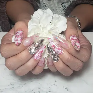 ネイル ビジュード ネイルのネイルデザイン