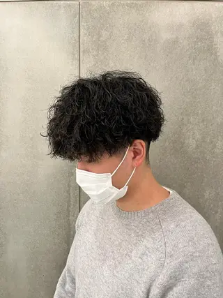 ショート パーマ メンズ WARREN・TRICOMI    NEW YORK所属・瀧野 翔吾【メンズ特化】のヘアスタイル