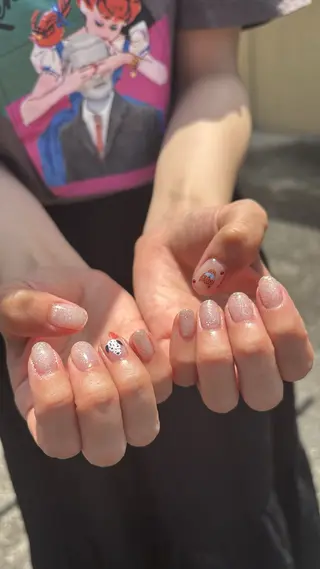 ネイル nailsalon　hue所属・小山 羽奈のネイルデザイン