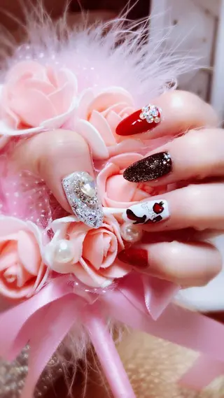 ネイル 佐藤 澄江のネイルデザイン