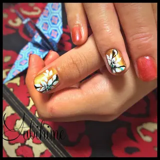 ネイル ARTスクールサロン お・タマゴのネイルデザイン