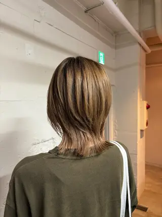 ミディアム tokute 中野真咲🐺のヘアスタイル