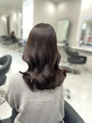 セミロング カラー ヘアアレンジ Ella所属・nana【艶髪】/ レイヤー/縮毛矯正のヘアスタイル