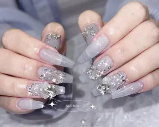 ネイル 🫧NUR NAIL✨のネイルデザイン