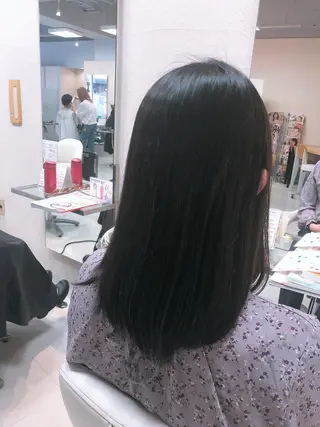 ミディアム 阿部 美咲のヘアスタイル
