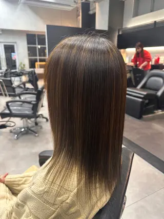 カラー ✂︎ mina✂︎のヘアスタイル