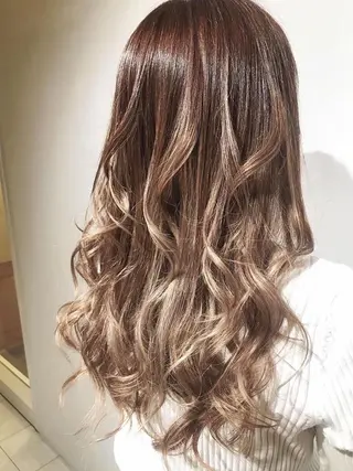 ロング カラー パーマ ヘアアレンジ RIYA❤︎ Aujuaソムリエのヘアスタイル
