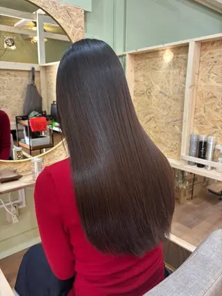 ロング 千葉 景虎のヘアスタイル