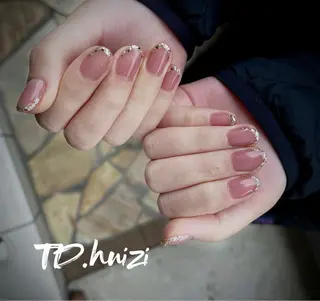 ミディアム めぐみのネイルサロン 惠のネイルデザイン