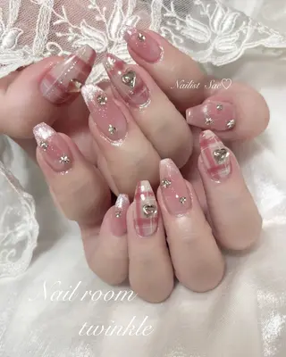 ネイル Nail room twinkleのネイルデザイン