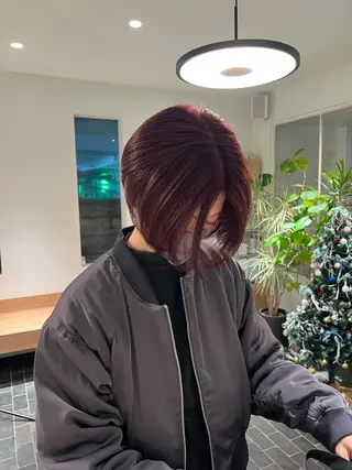 ショート カラー ワタナベ モカ🦢ダブルカラーのヘアスタイル