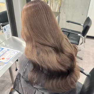 ロング カラー ミルクティーベージュ 🐱【Ryo】のヘアスタイル