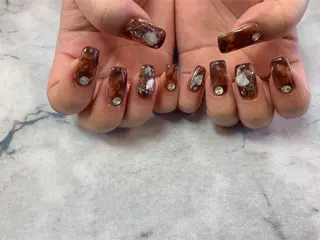 ネイル ネイルリボン 受付スタッフのネイルデザイン