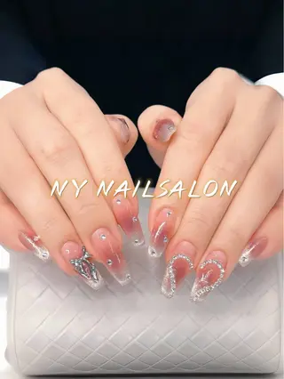 ネイル NYネイルサロン 千葉中央店所属・NYネイルサロン 千葉中央店のネイルデザイン
