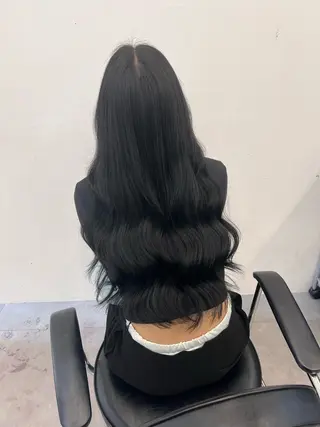 ロング しゅういち/赤み消し カラー特化のヘアスタイル