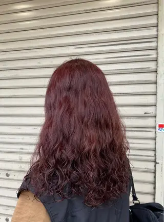 ロング カラー aisa .のヘアスタイル