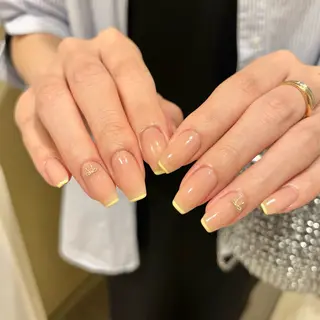 ネイル ⠀ loggy.のネイルデザイン