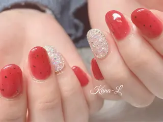 ネイル 芦辺 香奈のネイルデザイン
